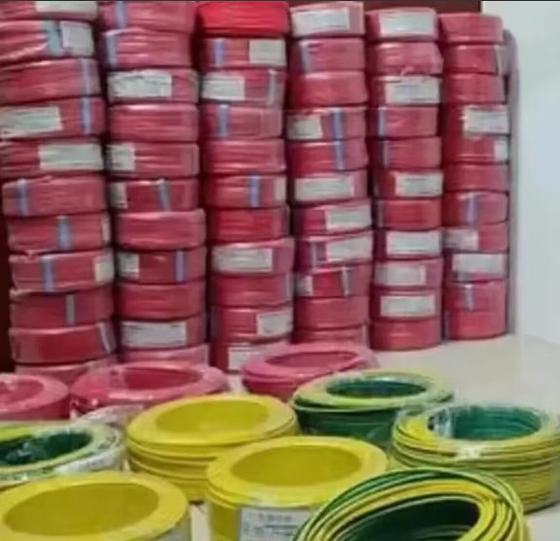 5月1日揭阳市废品处置铜平方线50卷，2.5平方20卷。1.5平方30卷打包处理（可代发物流）网络拍卖公告