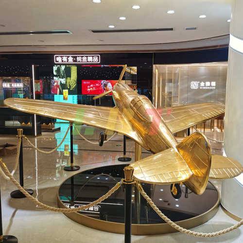 龙岗区力必特深渊产业园玻璃钢黄金飞机雕塑展览馆仿真飞机模型