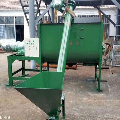 腻子膏搅拌机 厂家专业 价廉腻子粉机械 一吨鱼饵搅拌机