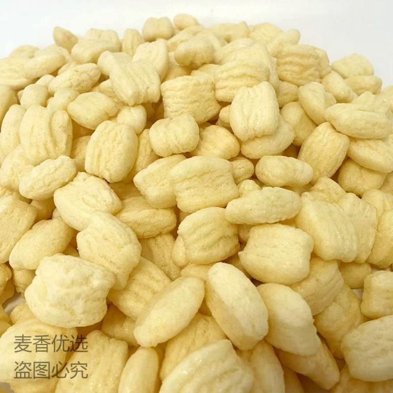 速发现货麦香鸡味块香蕉酥网红休闲 办公小零食新鲜散装零食