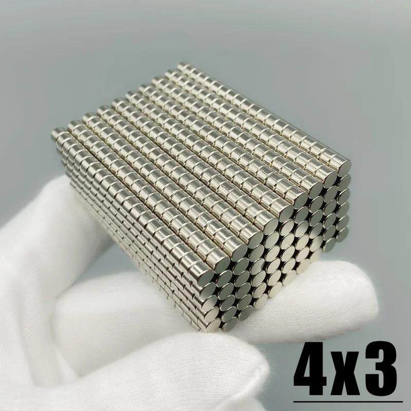 厂家现货冰箱贴4*3强力磁铁N35吸铁石圆形磁铁片磁石稀土永磁磁钢