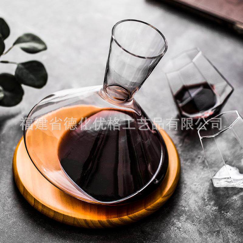 新款直销北欧ins红酒醒酒器套装快速醒酒 家用分酒器创意平衡不倒