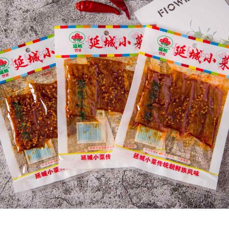 小菜豆皮小零食香辣味道延边辣条80后怀旧食品50袋包邮老味道