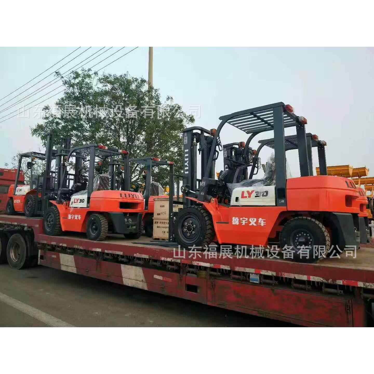 供应全新1.5吨柴油叉车 四轮3吨座驾式燃油叉车 仓库物流搬运叉车