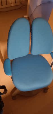 家长反馈爱学习儿童书桌怎么样?大来讨论下真相内幕