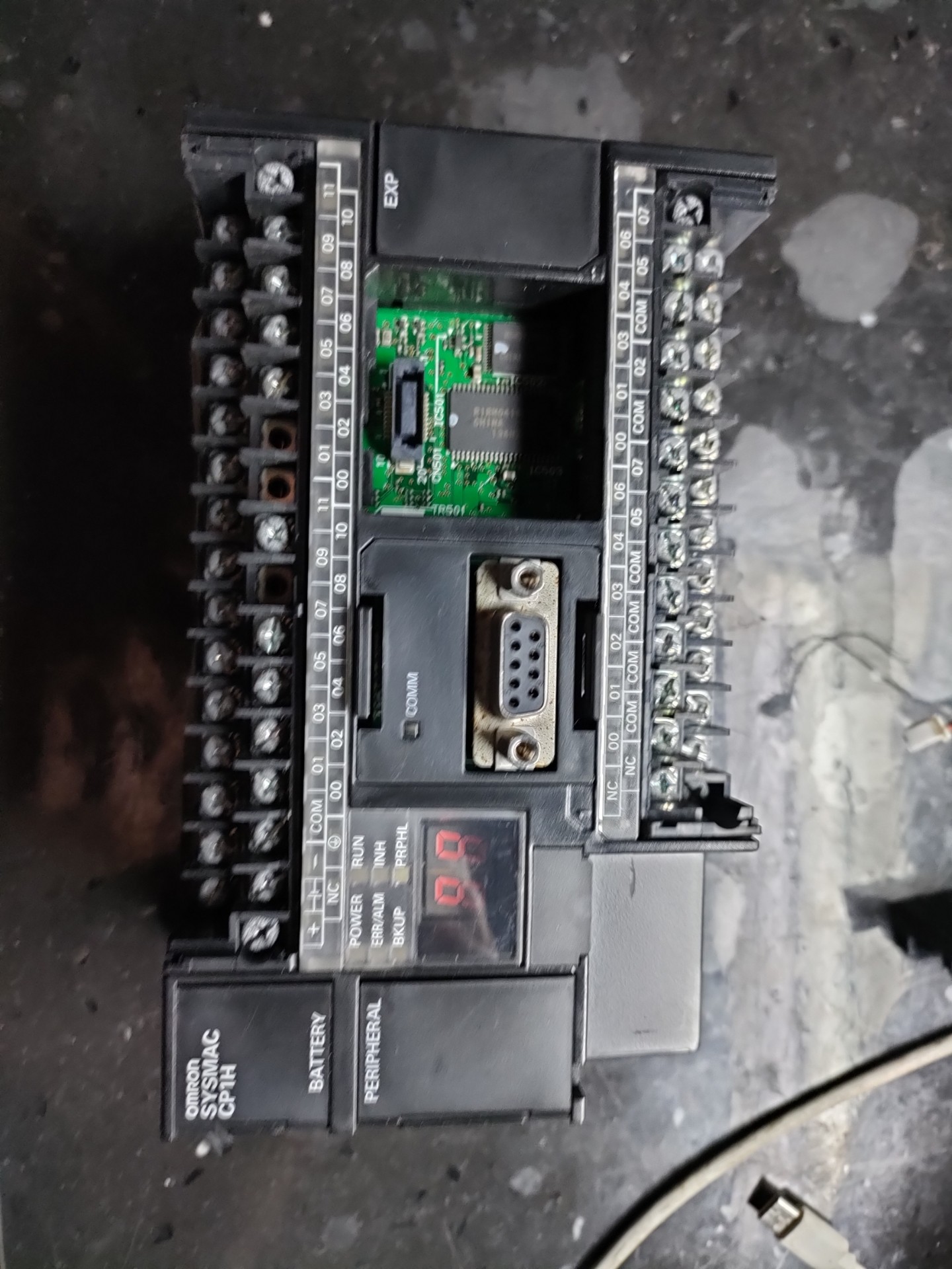 欧姆龙CP1H-X40DT-D，拆机件，功能包好，实物图，需