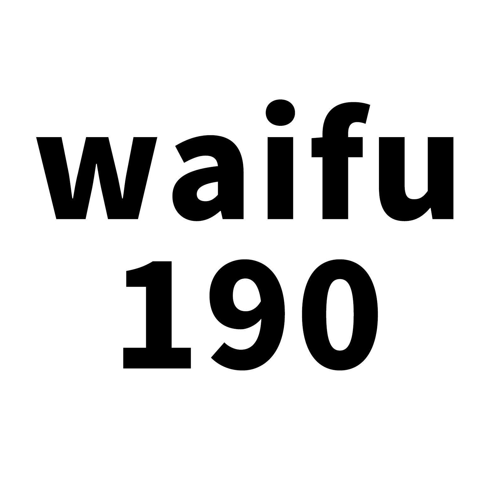 51张卡通waifu女孩性感涂鸦个性笔记本电脑行李箱滑板车装饰贴纸
