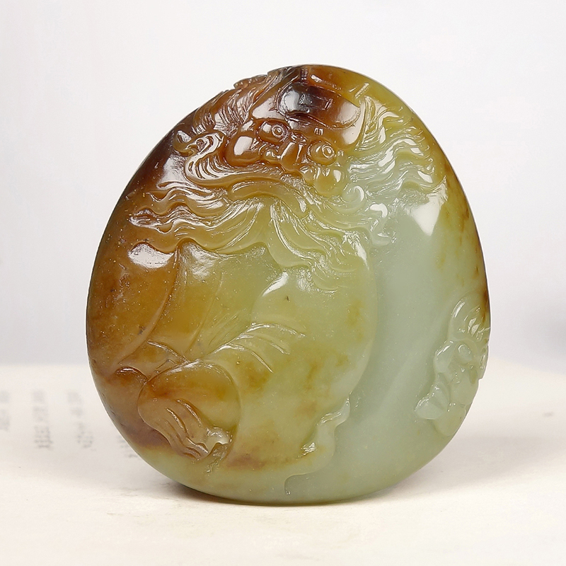 收藏级新疆和田玉三色巧雕苏工雕刻黄沁籽料降魔钟馗挂件65.41克