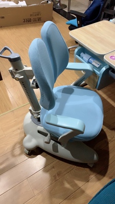 简述下法兰芭比的书桌怎么样,用后6个月感受,真相大爆料!!