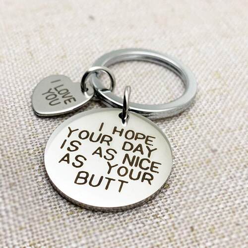 Gift for Girlfriend Boyfriend Souvenir Keychain Present Vale