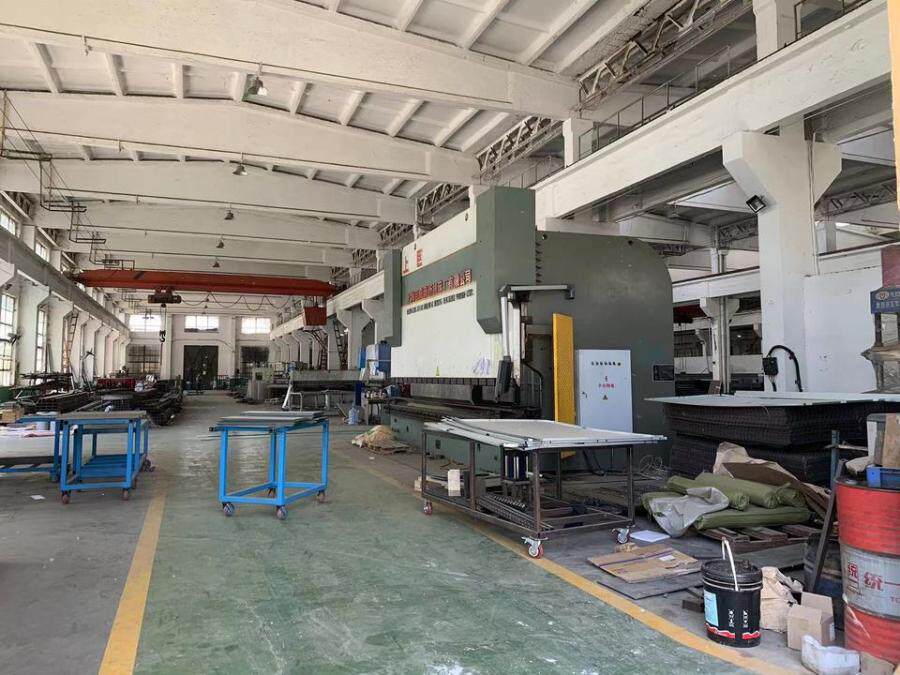 5月25日许昌市工业公司等三家公司名下延安路厂区破产财产网络拍卖公告
