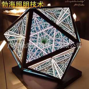 led发光不锈钢镜面多边形深渊魔方雕塑定Zhi网红打卡创意艺术装 置