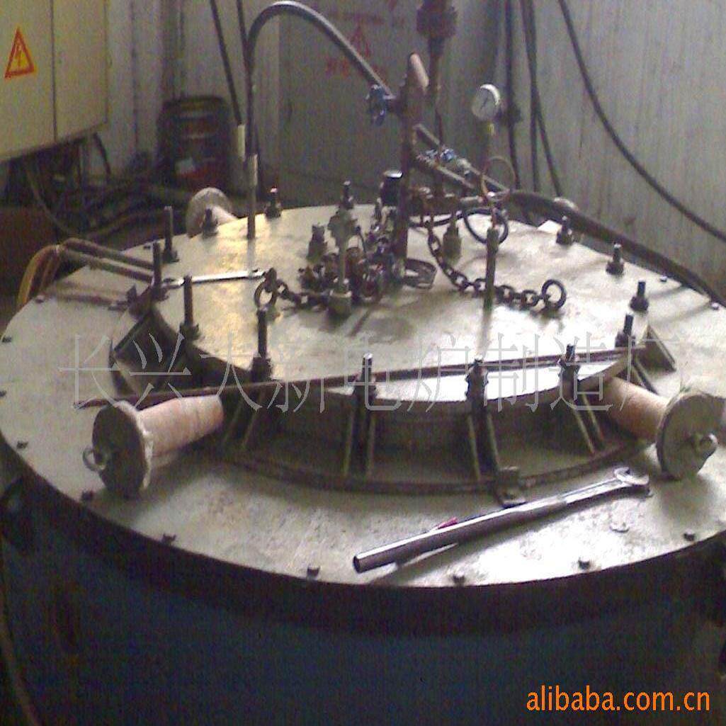 热处理设备硬氮化井式气体氮化炉洗衣机刹车盘配件热处理电炉