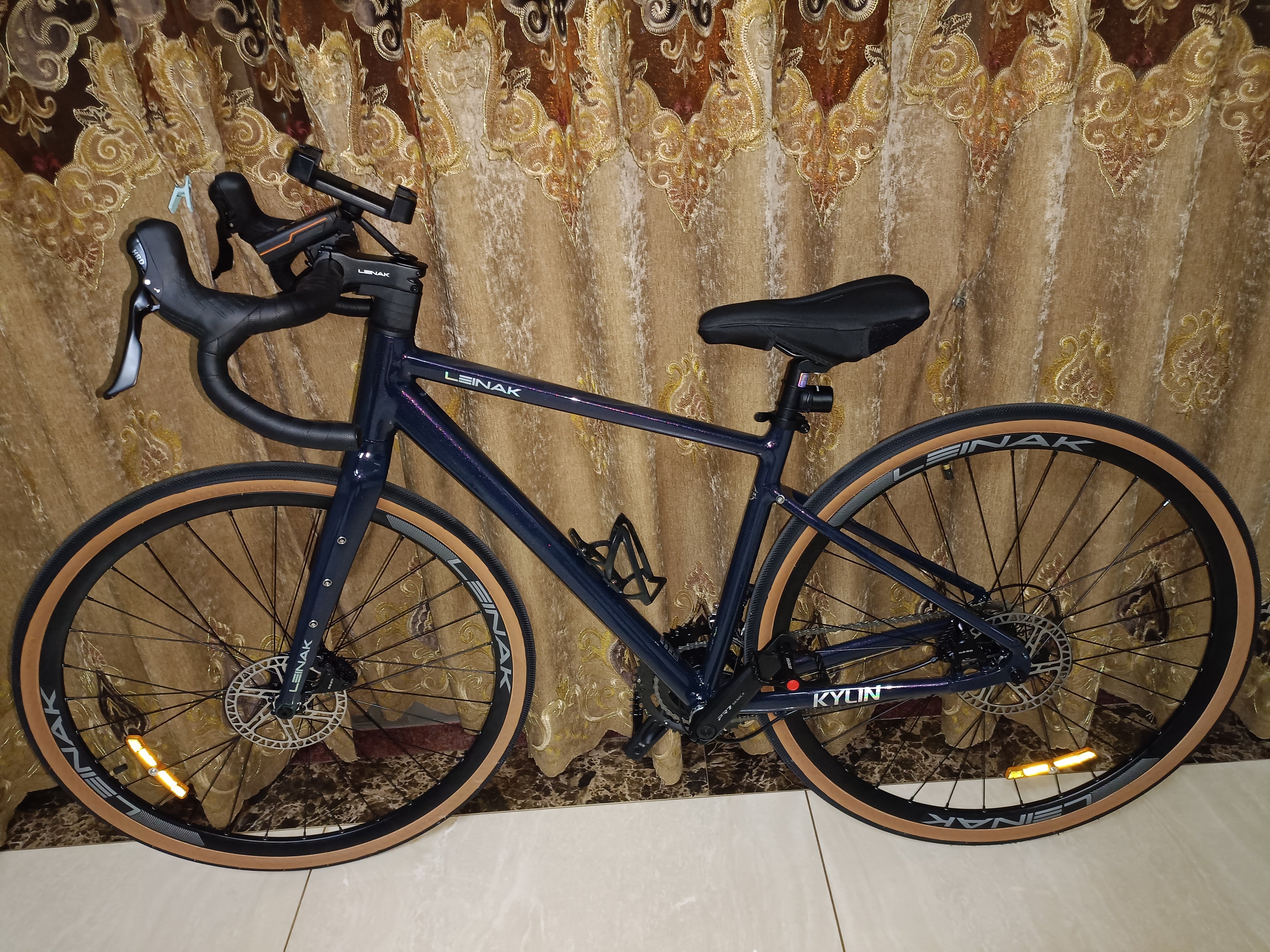 Гравийный велосипед Lanak Kirin 2.0 (Gravel), Shimano 16 скоростей, гидравлические тормоза, рама 6061, туринг photo review