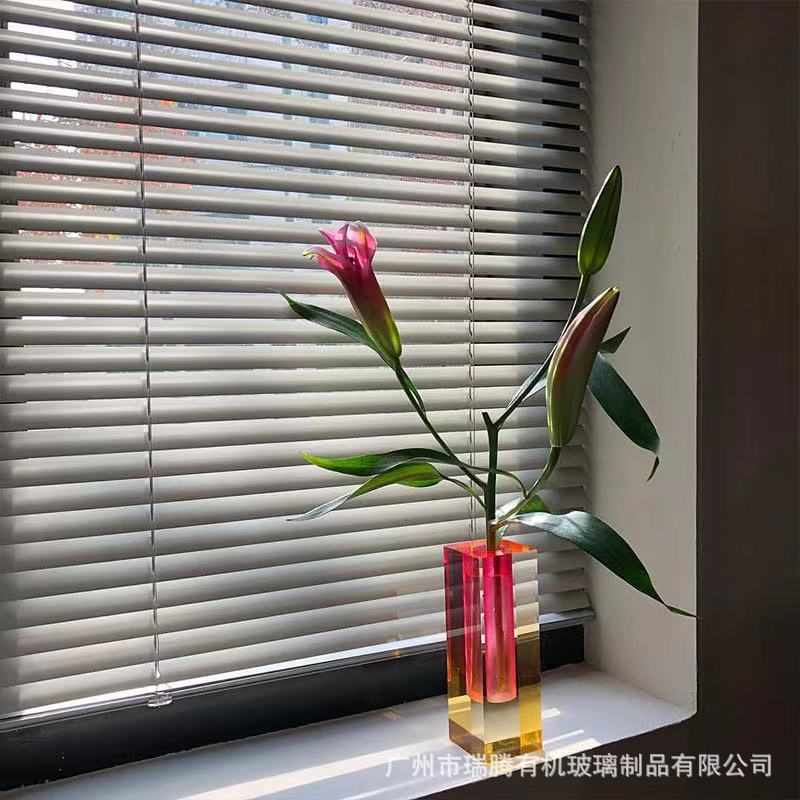 客厅力简约插花摆件轻欧式现代新款仿真花装饰奢亚克餐桌水晶花瓶