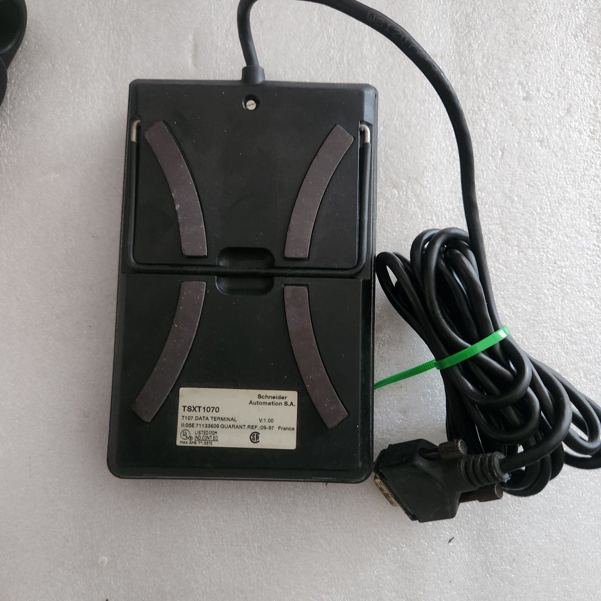 Telemecanique TSX T107数据终端，型号：