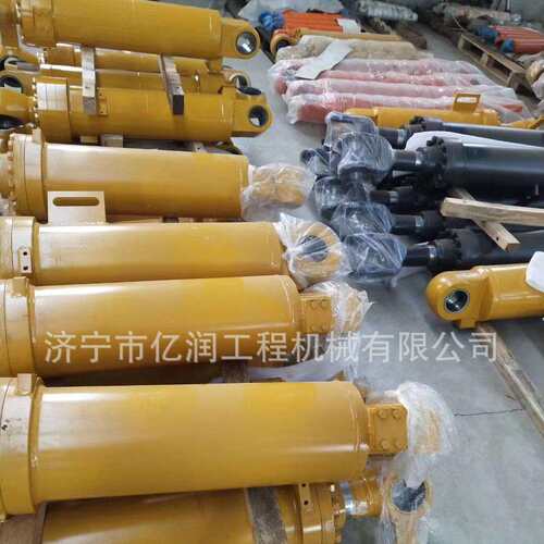 厂家出售山工装载机668 676 660动臂油缸 转斗油缸 转向油缸