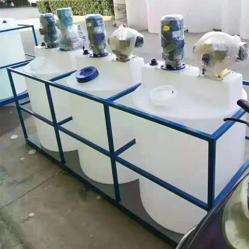 厂家直销1000升塑料搅拌罐2吨配电机搅拌桶3吨PE投药加药桶