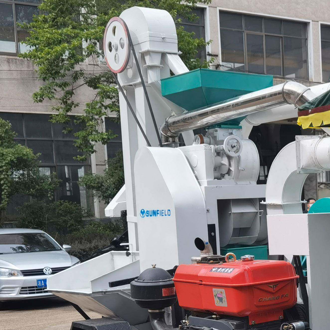 移动碾米机柴油机打米机移动大米加工设备新型砻碾组合米机厂商