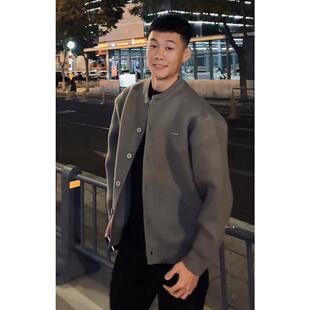欧洲网红王玉满同款棒球领开衫毛衣男士青年纯色宽松休闲痞帅线衣