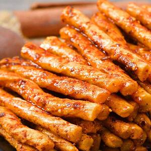 曾一玲筋筋有味香辣牛筋辣条20袋8090小时候麻辣经典怀旧零食小吃