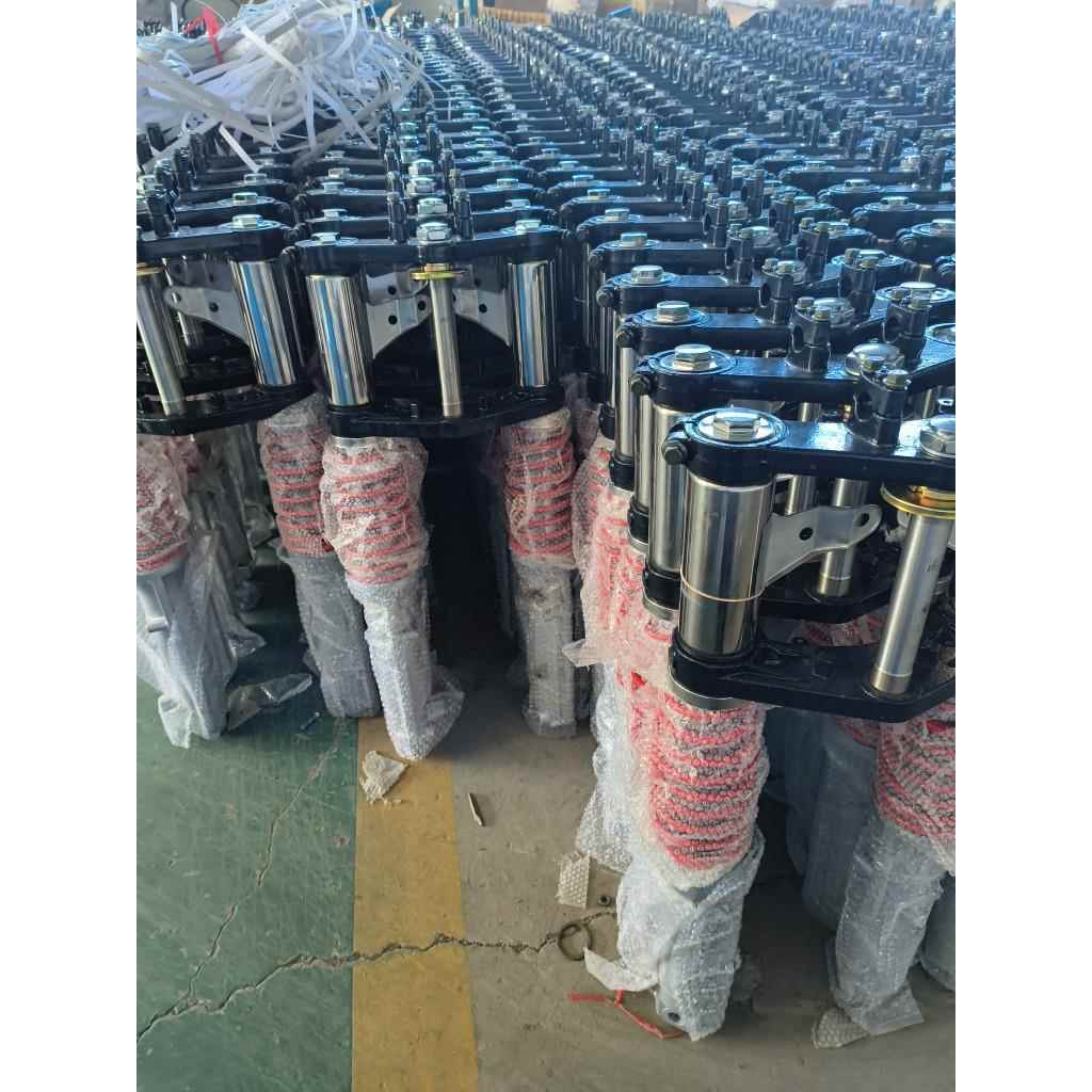 三轮摩托车配件 通用60龙爆互换减震总成含前轴灯耳 一套价