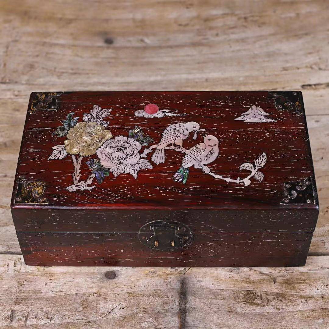 厂家直销仿古做旧木质花鸟镶嵌贝壳饰品盒首饰盒上面图案随机发货