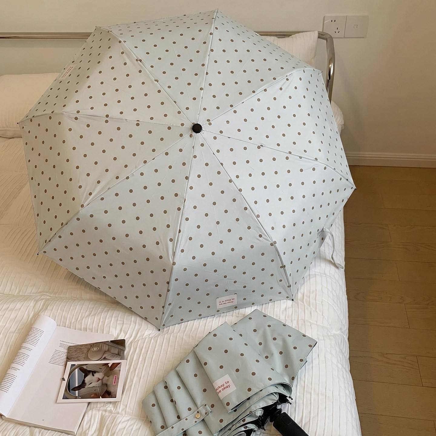 夏日薄荷波点晴雨伞女外出便携自动折叠伞高颜值黑胶防晒太阳伞