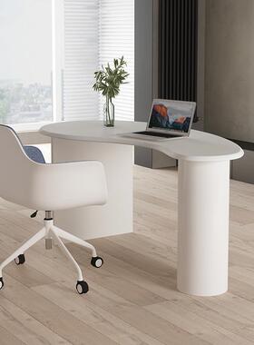 北欧简约现代实木规不办公桌弧MC-3818形网则红个性异谈形书桌电