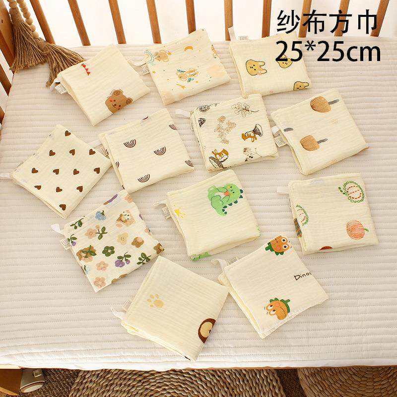 高密纯棉四层纱布方巾25*25卡通印花吸水柔软婴幼儿园儿童巾口水