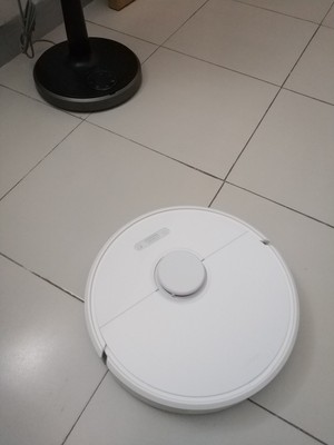 扫地机器人石头t60和T4哪个好，差别大不大？