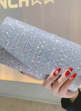 潮牌韩版晚宴手拿包名媛宴会包KTV公主包晚会新娘包配礼服的包包