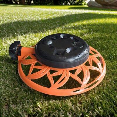 8 Pattern Lawn Sprinkler with Metal Decorative Base Water