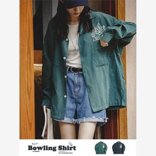 马登美式复古墨绿衬衫桃皮绒磨毛刺绣宽松翻领衬衣保龄球潮女