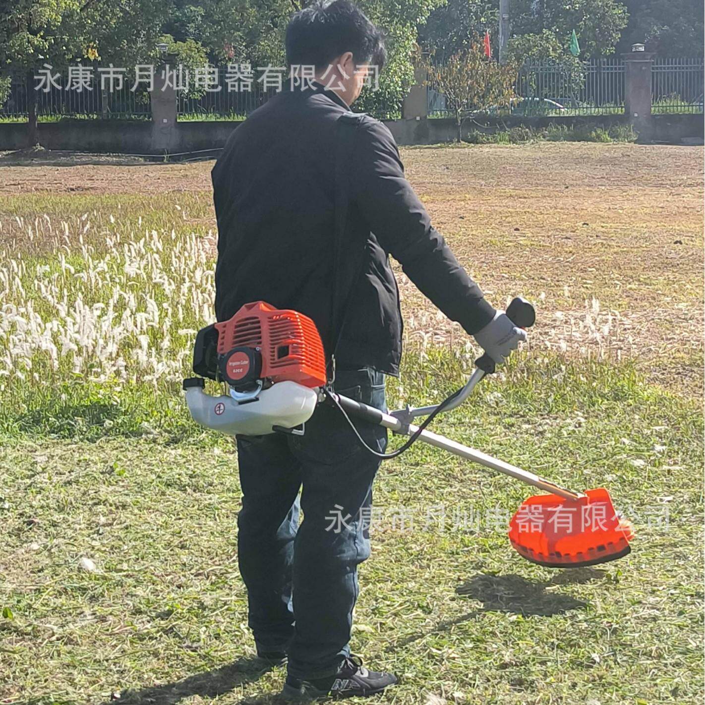 侧挂式割草机52cc.土7kCZDw1汽油割草机家用松开荒brhuscutter大