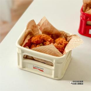 零食收纳盒桌面储物筐长方形化妆置餐边框家用办公室可爱电视柜