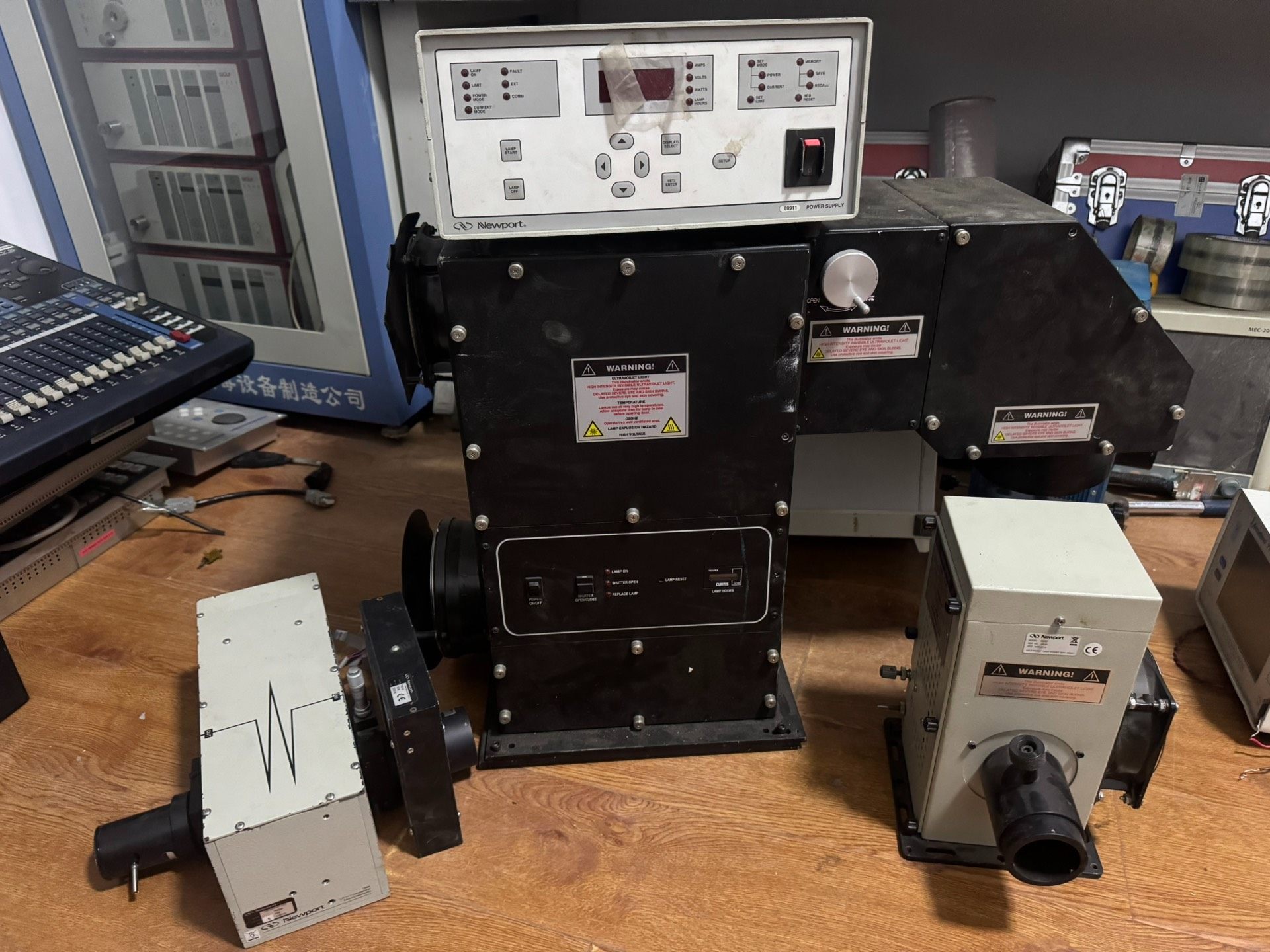 Newport 弧光灯罩，科研级，50-500W，F/1，两