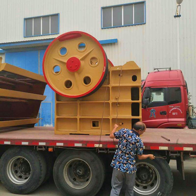 建材公路鄂式破碎机鄂式粗碎石料粉碎机