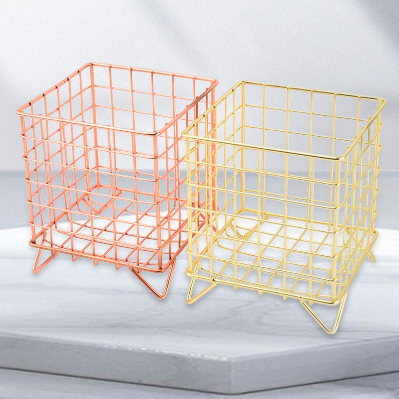 北欧铁艺四脚正方收纳收纳脏衣篮