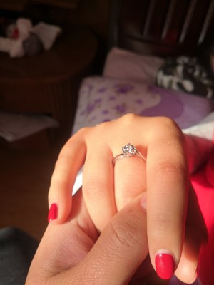 DR DARRY RING求婚结婚钻戒怎么样？上档次吗