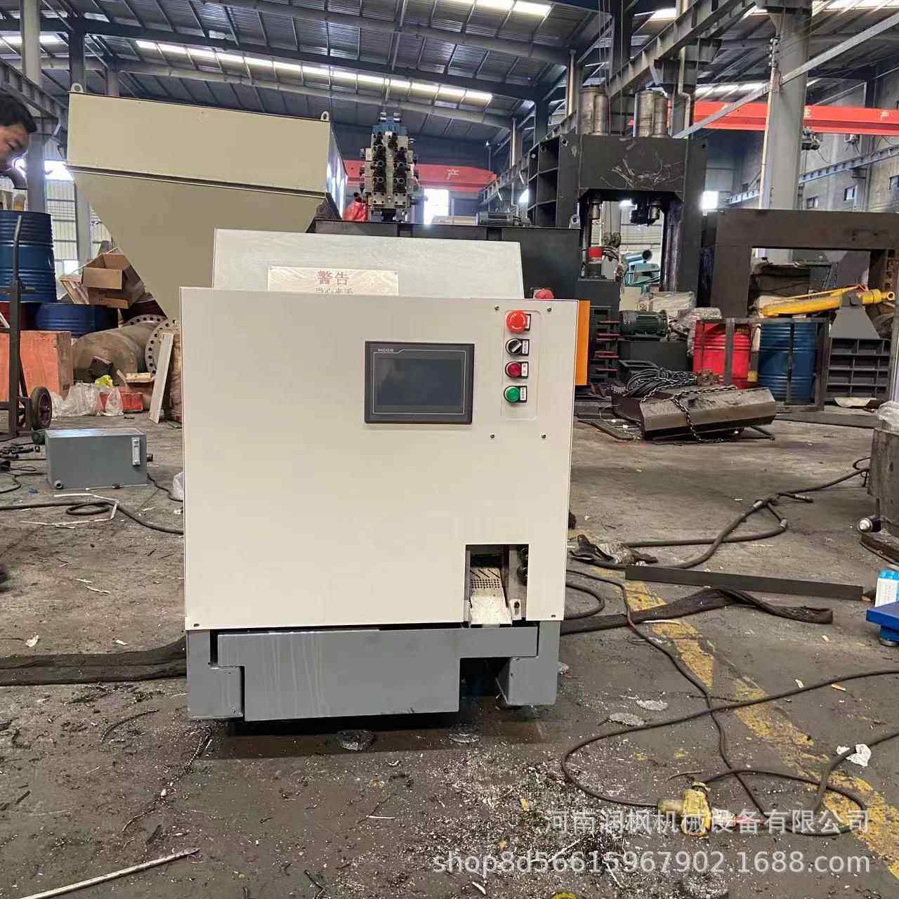 小型纸屑木屑压块机 机床废铁屑压饼机 自动化铝削压成圆饼机