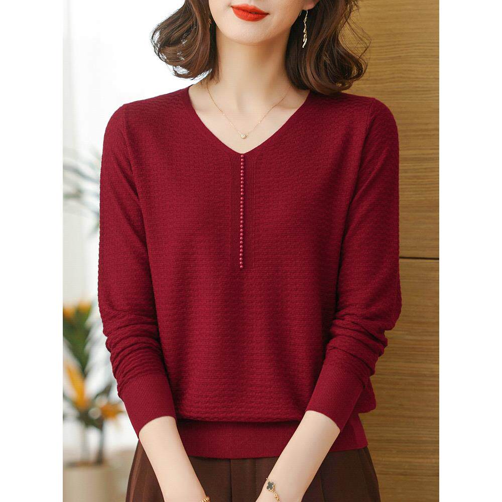 妈妈装春秋新款V领针织毛衣女宽松特大码内搭洋气打底衫薄款上衣
