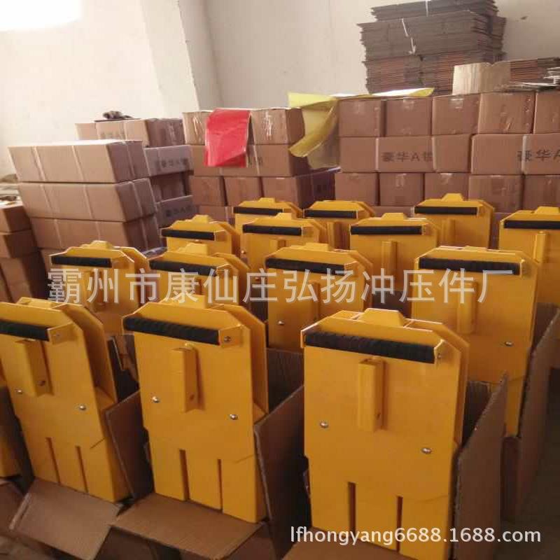 厂家 大三叉车轮锁大货汽车轮胎锁车器交通设施大货车防盗锁