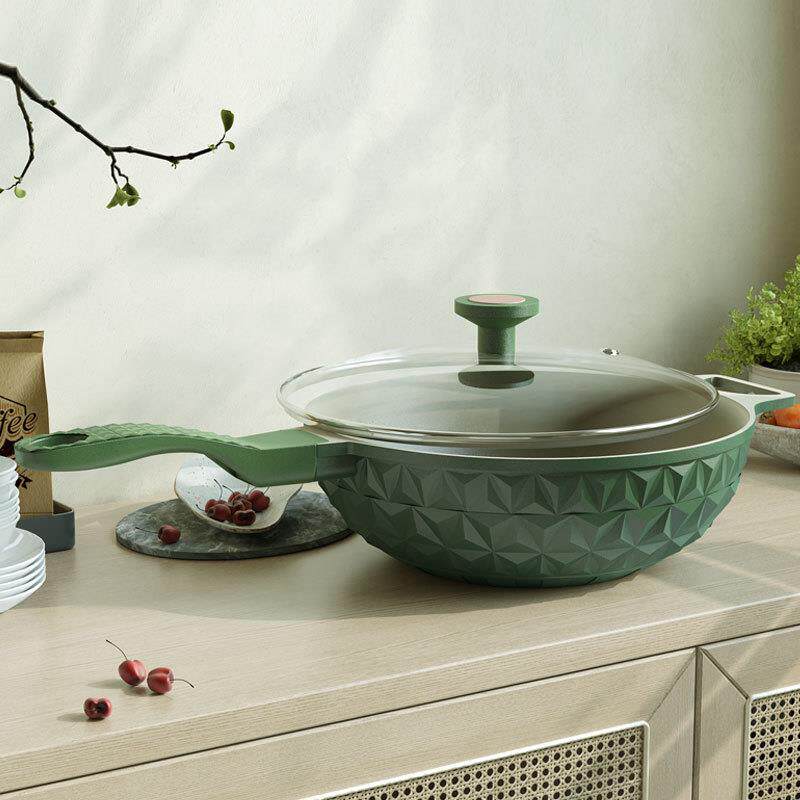 北欧风格不粘锅炒锅钛金家用炒菜锅有钛合金电磁炉平底锅煎锅通用