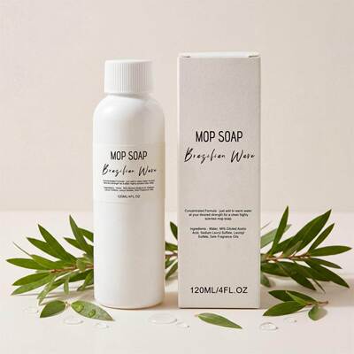 Floor cleaning agent for daily home use, effectively cleans