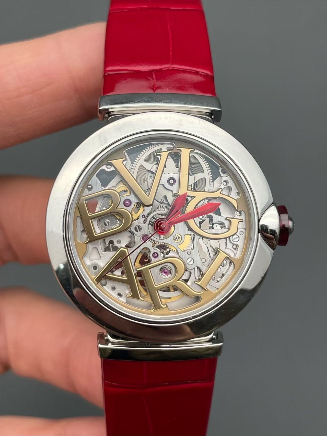 [9.8新]宝格丽LVCEA系列102879手表女镂空表盘自动机械腕表表径33