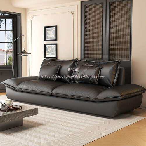 金铂盾黑色2025年皮直排沙发轻奢客厅宽大帆船坐深款意式猫抓小