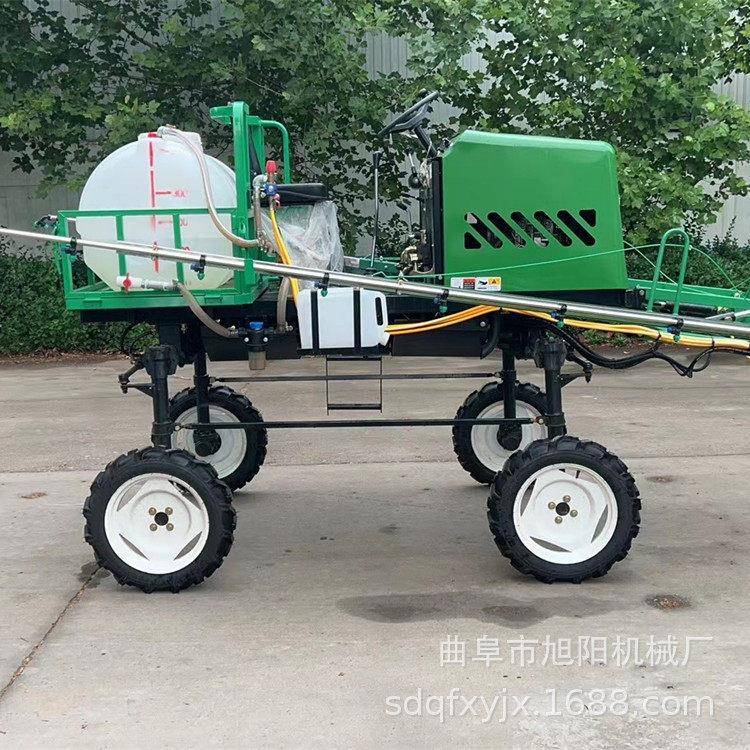 22马力自走式喷杆喷雾机农田杀虫架打车400L座驾式菜田喷车