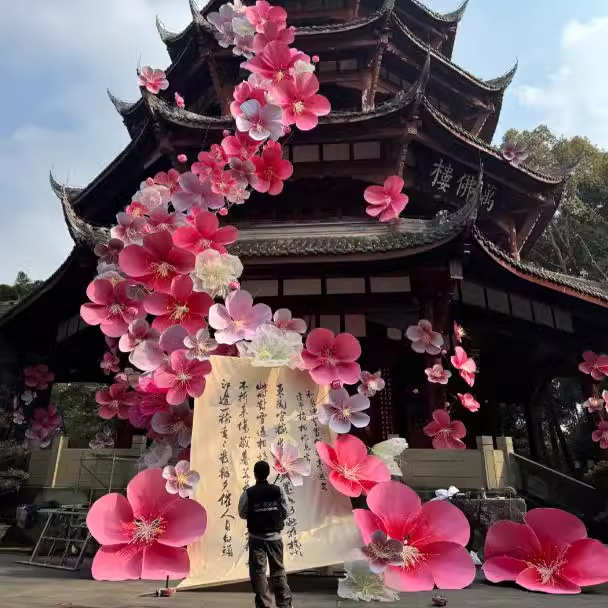 户外防水仿真花桃花瀑布景区拍摄假花网红打卡点美陈手工纸花装饰
