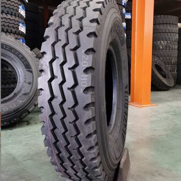 全钢子午线12.00R20载重汽车轮胎老三线耐磨1200R20 高品质现货